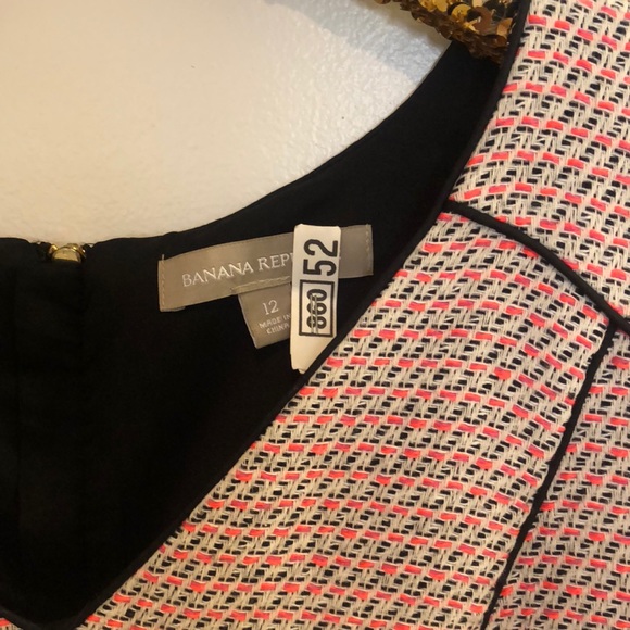 Banana Republic Tweed Dress - Picture 5 of 7